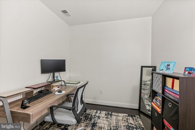 Building Photo - 1111 Oronoco St