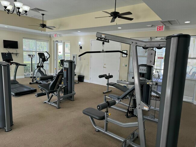 Building Photo - 673 Carlyle Way