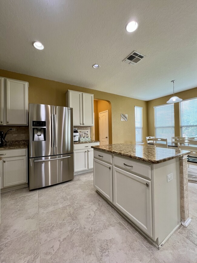 Building Photo - 7623 Eagle Park Dr