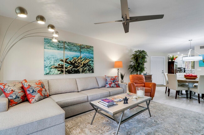 Building Photo - 1 Garden St