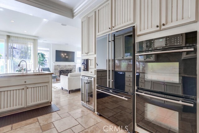 Building Photo - 6172 Eaglecrest Dr