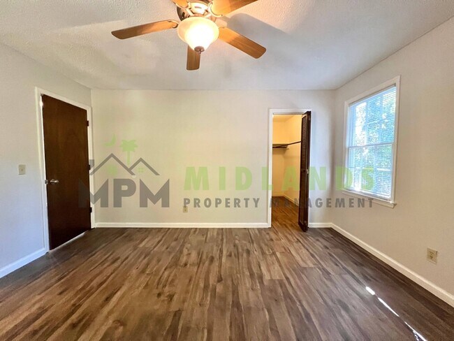 Building Photo - 6101 McMillan Cir