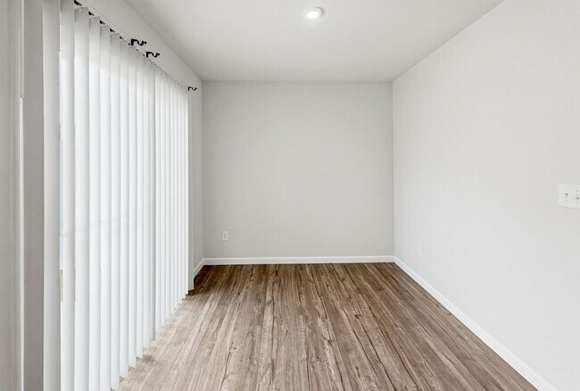 Building Photo - 1241 Havenbrook Dr