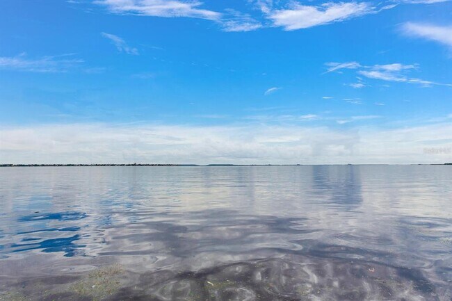 Building Photo - 2912 W Santiago St