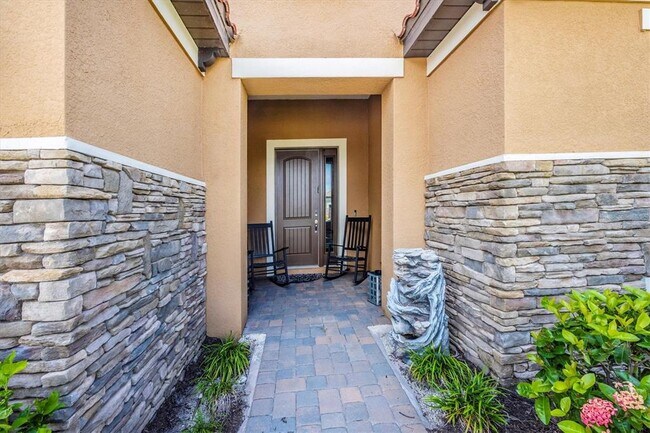 Building Photo - 26858 Weiskopf Dr