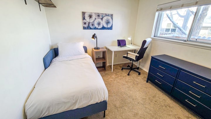 Building Photo - 7175 S Gaylord St