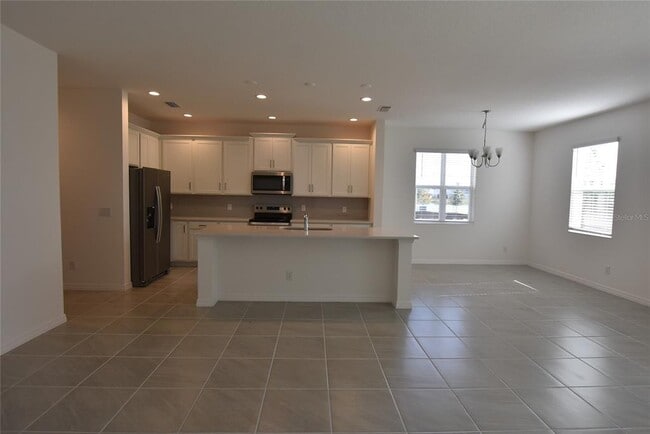 Building Photo - 5850 Ali Grace Dr