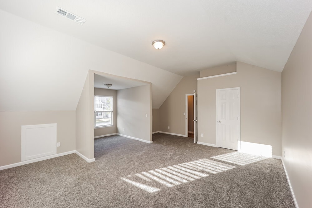 Building Photo - 310 Blue Sail Ln