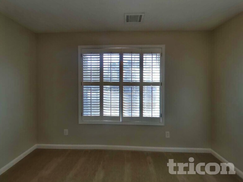 Building Photo - 1177 Adah Ct