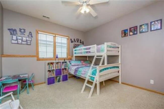 Building Photo - 523 E 4th St