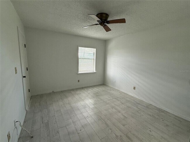 Building Photo - 145 116th Ave