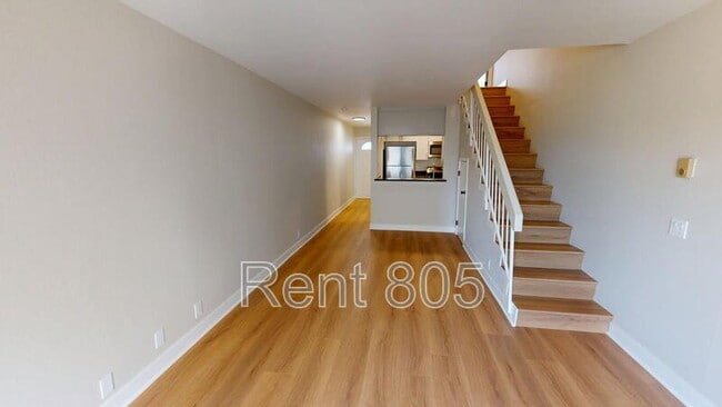 Building Photo - 309 E Surfside Dr