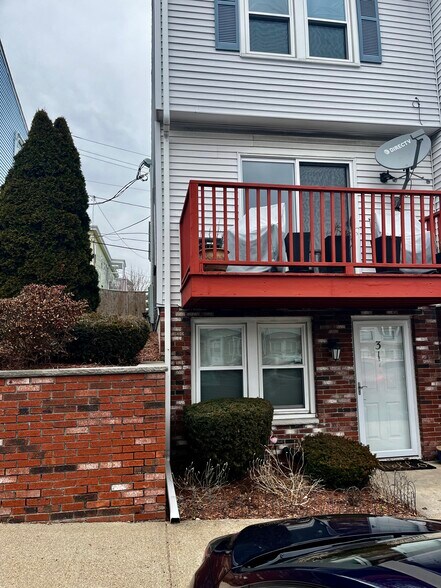 Building Photo - 250 Congress Ave