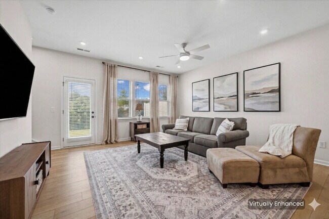 Building Photo - "Spacious 3-Bed Townhouse  with 2.5 Baths at 217 Brooks Springs Drive, Fort Mill!"