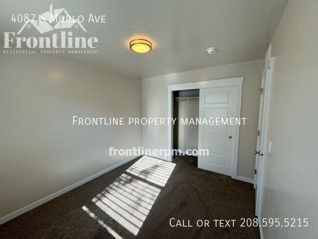 Building Photo - 4087 S Murlo Ave