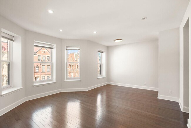 Building Photo - 1733 20th St NW