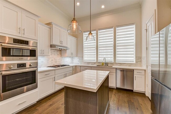 Building Photo - 2724 Dolce Oaks Dr