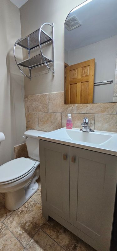 Building Photo - 10222 S 84th Terrace