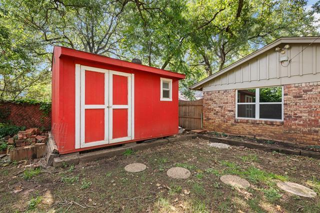 Building Photo - 7245 Normandy Rd