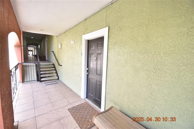 Building Photo - 1810 E Palm Ave