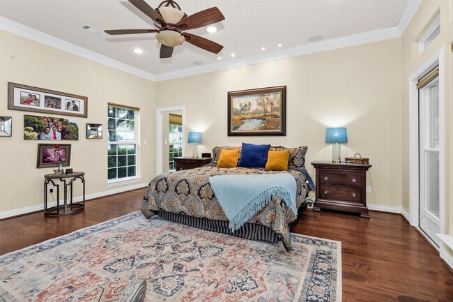 Building Photo - 1502 Wimbledon Dr