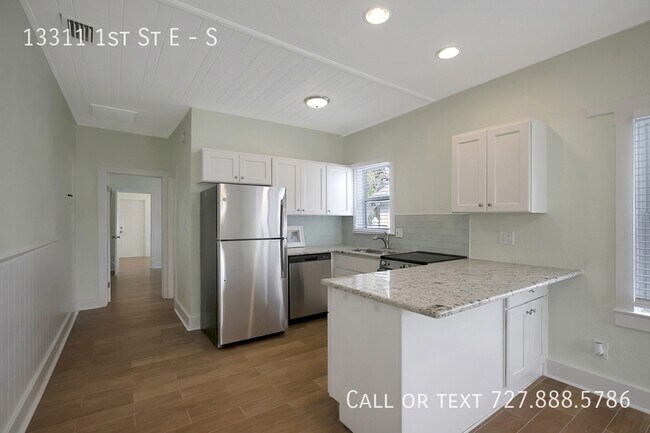 Building Photo - 13311 1st St E