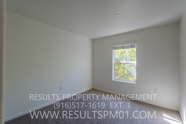 Building Photo - Spacious and Beautiful Folsom 4 Bedroom To...