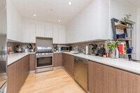 Building Photo - 1 bedroom in Long Island City NY 11106