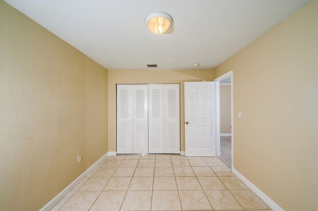 Interior Photo - Portales 51