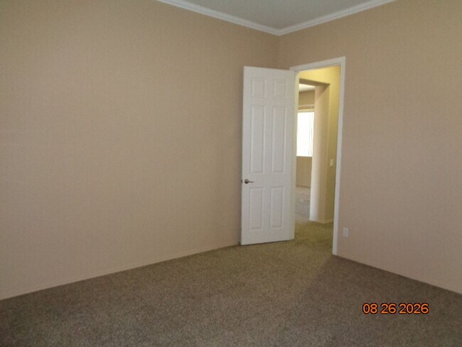 Building Photo - 6721 Princessa Dr