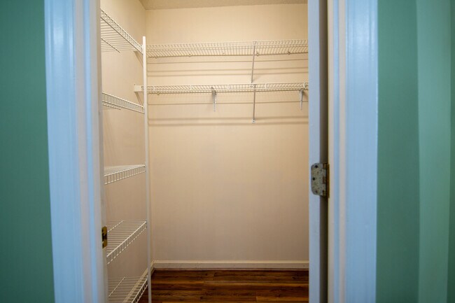 Building Photo - 4801 Buttonbush Dr