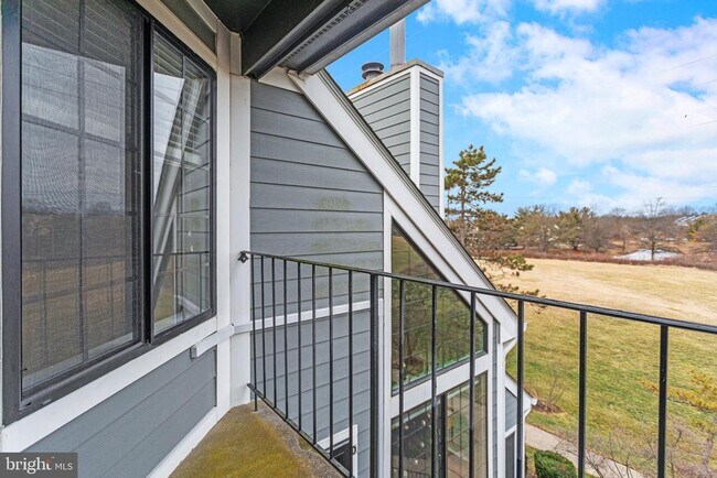Building Photo - 6008 Mersey Oaks Way