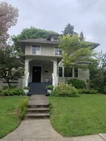 Building Photo - 2135 NE 16th Ave