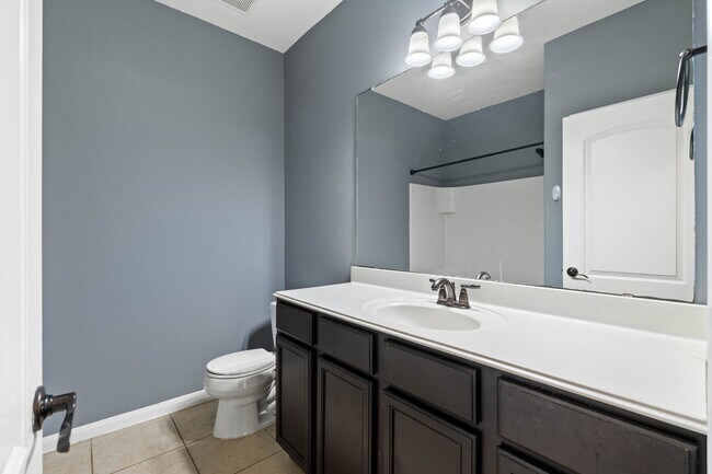 Building Photo - 18875 Maverick Ranch Rd E