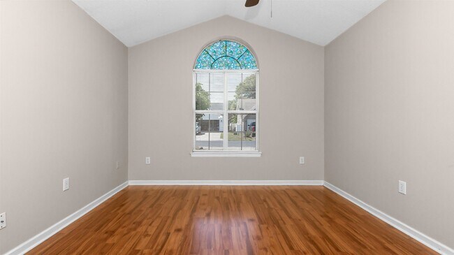 Building Photo - 112 Dusty Trail Ln