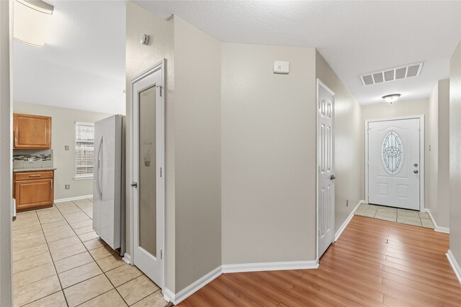 Building Photo - 4930 Bryant Ridge Rd