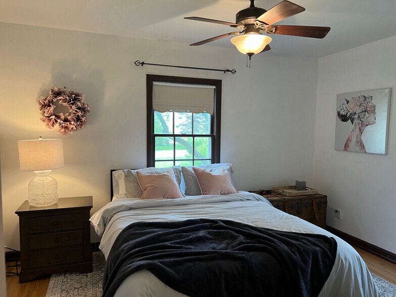 Building Photo - 101 22nd St SW