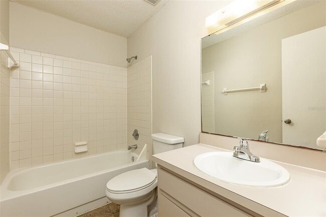Building Photo - 2517 E Stanley Matthew Cir
