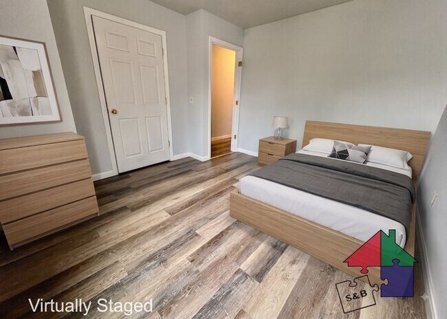Building Photo - Gorgeous Pet Friendly Milton 3 Bedroom - Attached Garage and Patio!