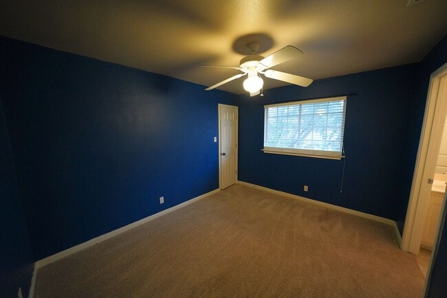 Building Photo - 68 Chapel Hill Cir
