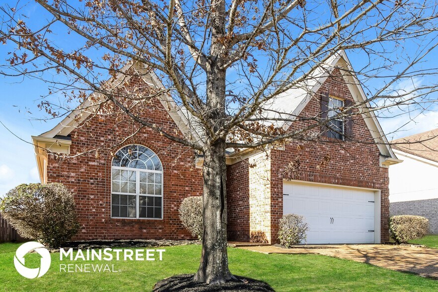 Building Photo - 1775 Englehart St