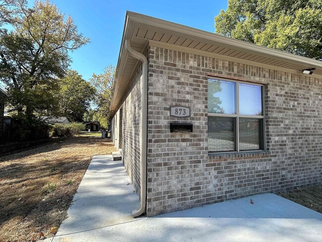 Primary Photo - 873 Jane Dr