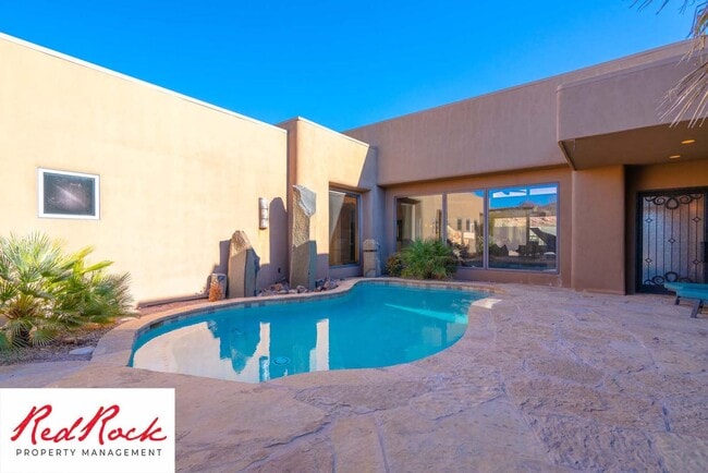 Building Photo - Incredible 4 Bedroom, 4 Bathroom FULLY FURNISHED Property in Entrada with a Private Pool!! 18 Mon...