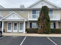 Building Photo - 19 Dominick Ct