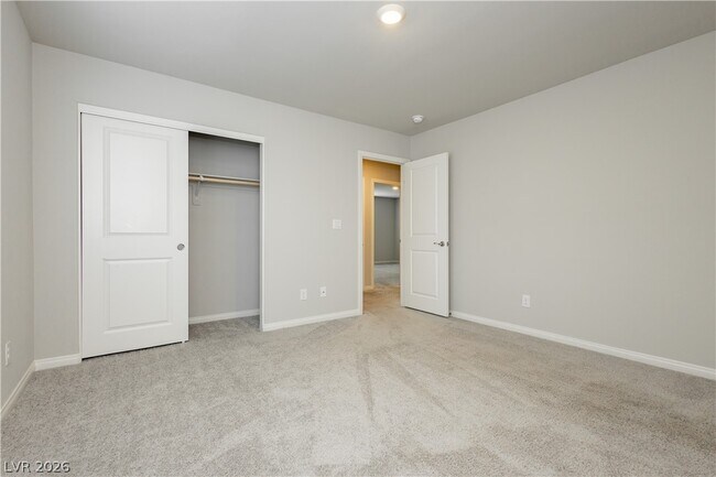 Building Photo - 5340 Maroon Guava St