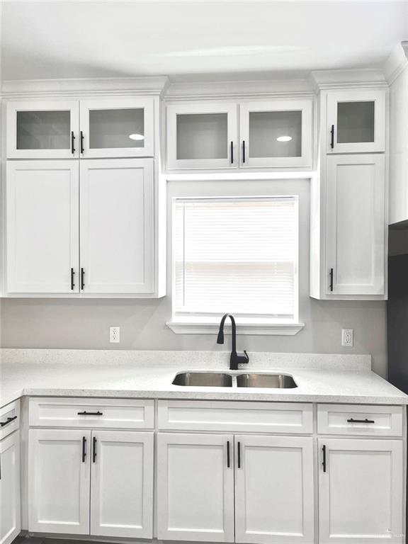 Building Photo - 1635 Playa Dr