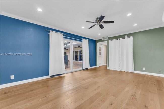 Building Photo - 601 N 44th Ave