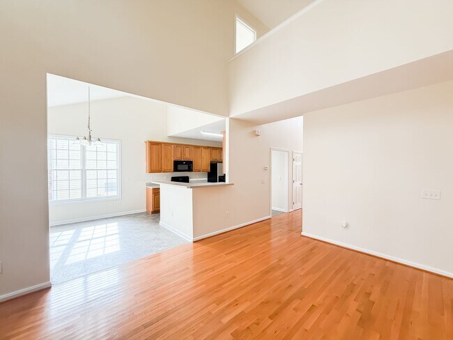Building Photo - Classic 3 Bedroom Home In Knightdale!