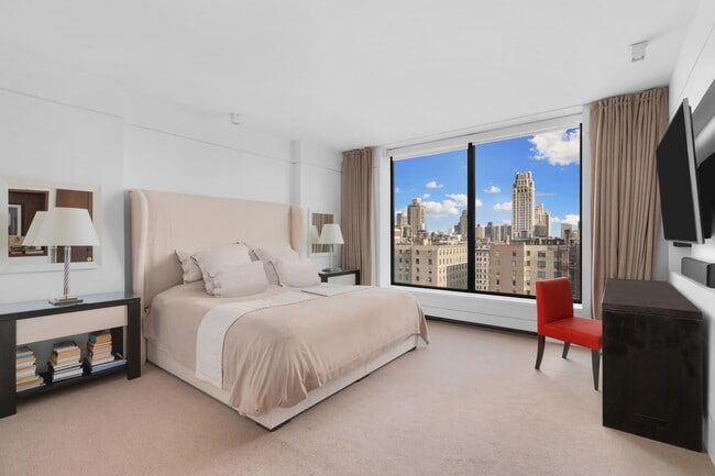 Building Photo - 1080 Madison Ave