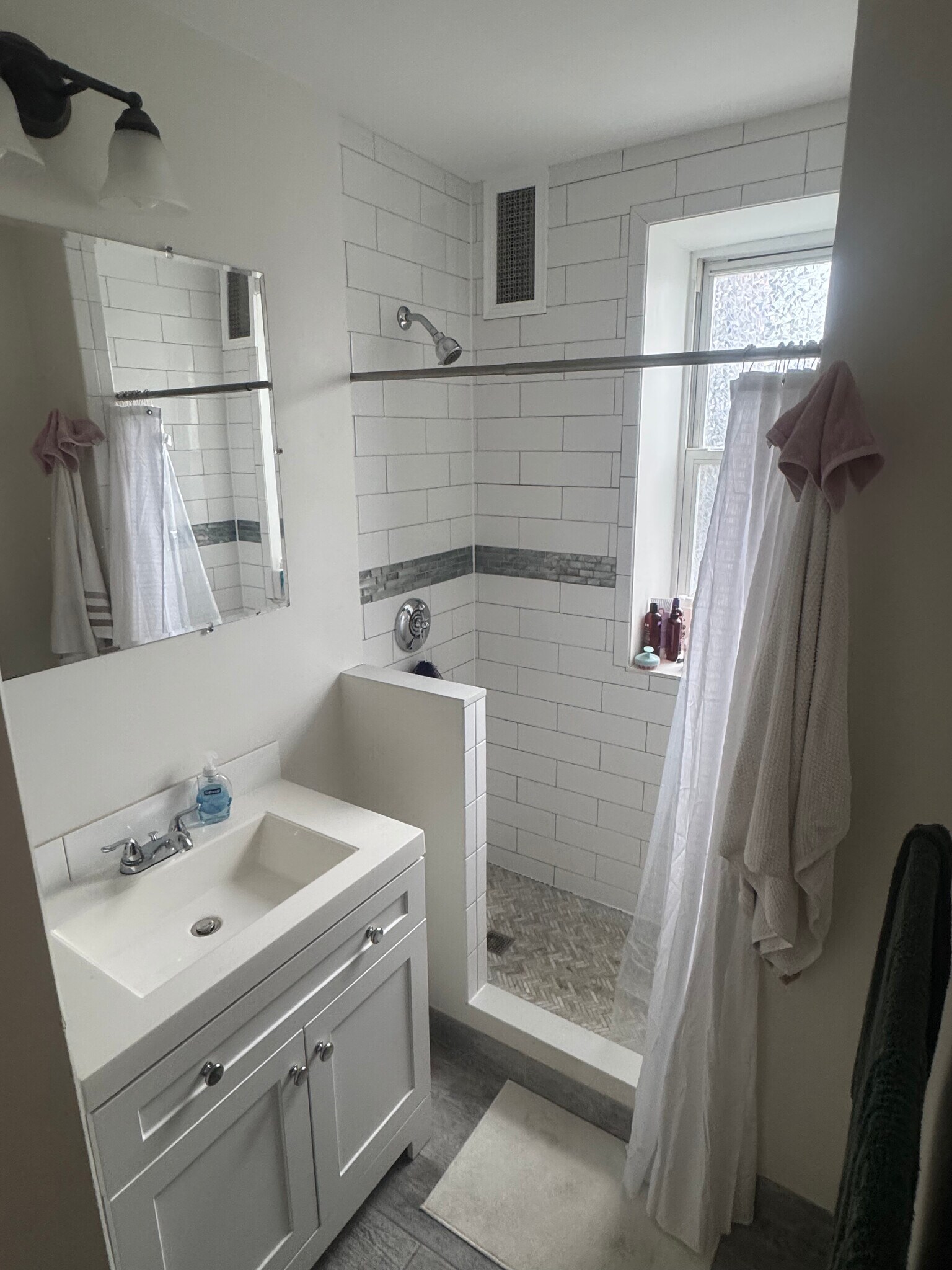 Building Photo - 4 Farrington Ave